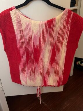 Women's Red and Cream Knit Sweater Top